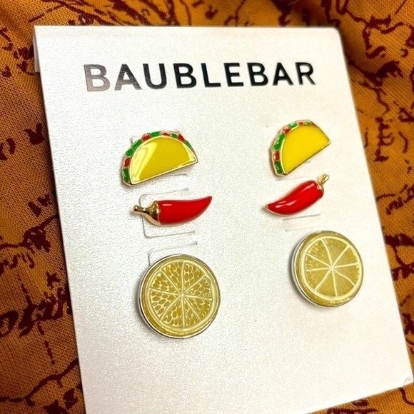 Brand New BaubleBar Set of 3 Pairs Cinco De Mayo Post Earrings Taco Chili Lime - Picture 10 of 13